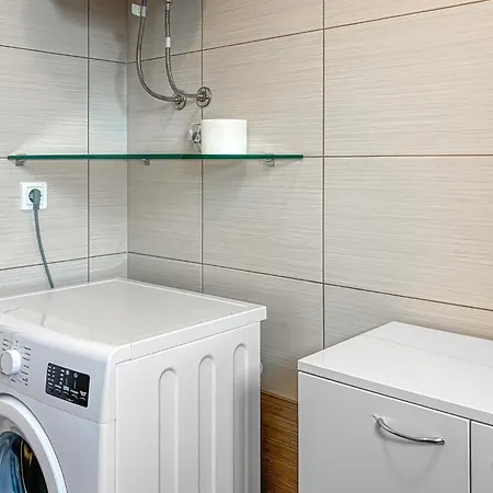 2 Bedroom Beautiful In * Čižići