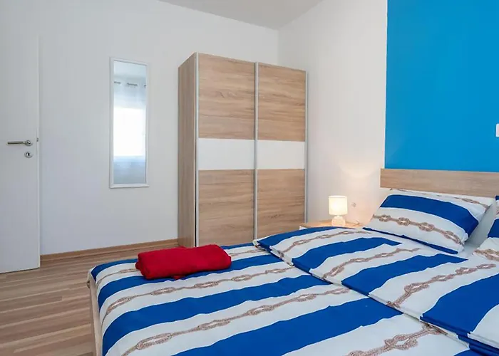 Apartmán In With Wifi Čižići